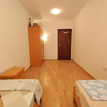 Laguna 2- Bedroom Апартамент *