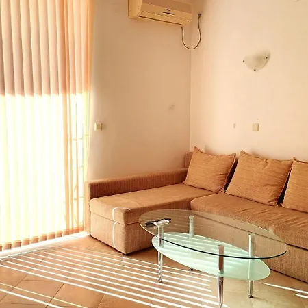 Laguna 2- Bedroom Апартамент *